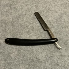 The Artist Leveling Razor Hamburg Ground Folding Straight Razor