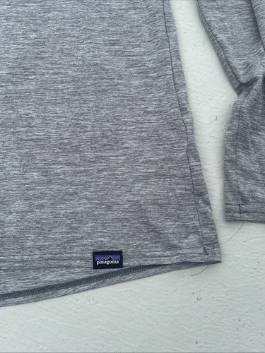 Patagonia Women’s Sz XS Shirt Gray Capilene Cool Daily Hoodie Hiking - Picture 3 of 4