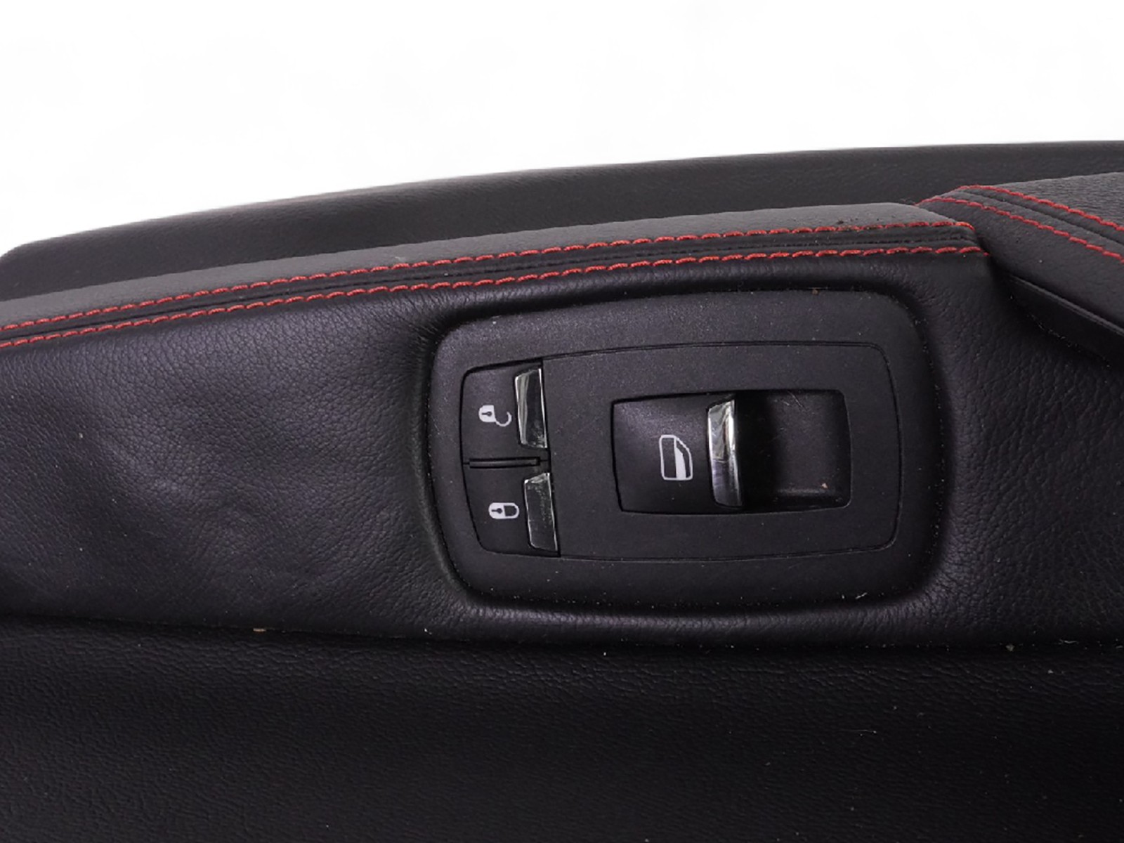 2014-2019 Maserati Ghibli S Q4 M157 OEM Rear Right Door Panel Cover 670018932