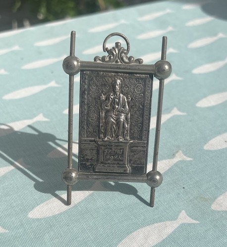 Roman Saint Peter Plaque Easel Back Bed Side Desk Devotional Silver Wall - Picture 9 of 15