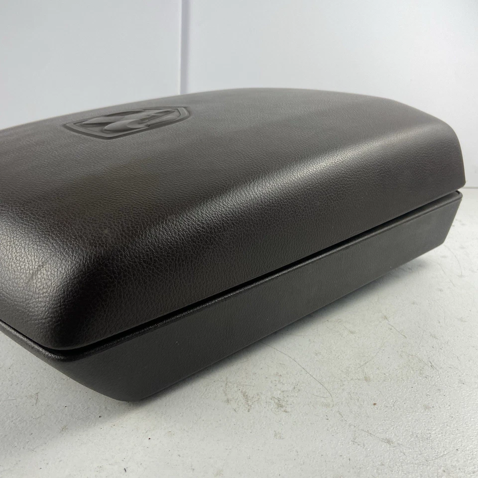 Крышка центральной консоли 2012–2018 Dodge Ram 1500 2500 3500 полная консоль коричневая от оригинального производителя - Изображение 4 из 4