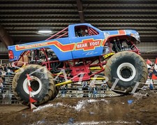 BEAR FOOT MONSTER TRUCK RUNNING ON TRACK 8X10 GLOSSY PHOTO #6Q