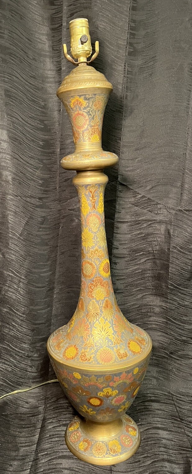 Picture 2 of 19