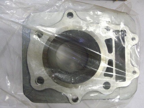 Suzuki DR350 Cylinder 1990-1999 NOS DR350SE DR350L DR350M New Block 11210-47D00 - Picture 9 of 10