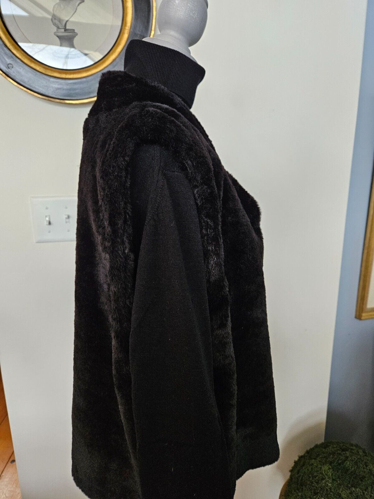 Picture 2 of 5