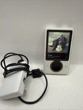 Microsoft Zune 30 White 30 GB Digital Media Player Model 1090 Tested