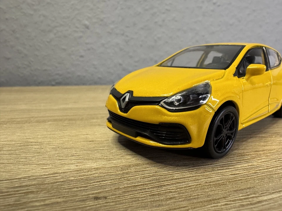 1:38 Renault Clio IV Hatchback 2012-2020 Gelb Modellauto Diecast - Bild 2 von 4