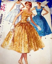  LOVELY VTG 1950s DRESS Sewing Pattern 12/30