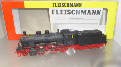 Fleischmann 414405 ; Schlepptenderlok 54 1683 DRG, DSS, wie neu in OVP /Z470
