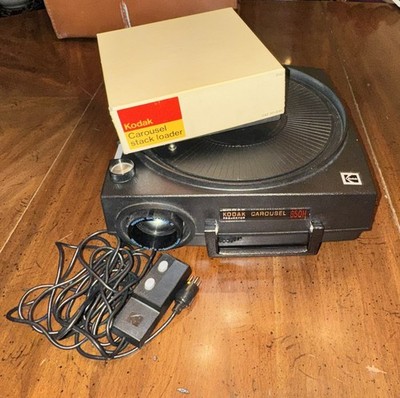 Kodak Carousel Projector 650H W/ Remote, Kodak Stack Loader & WORKS!