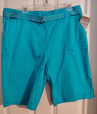 White Stag Aqua Wave Turquoise Shorts NWT polka dot belt and 4 pockets Size 16
