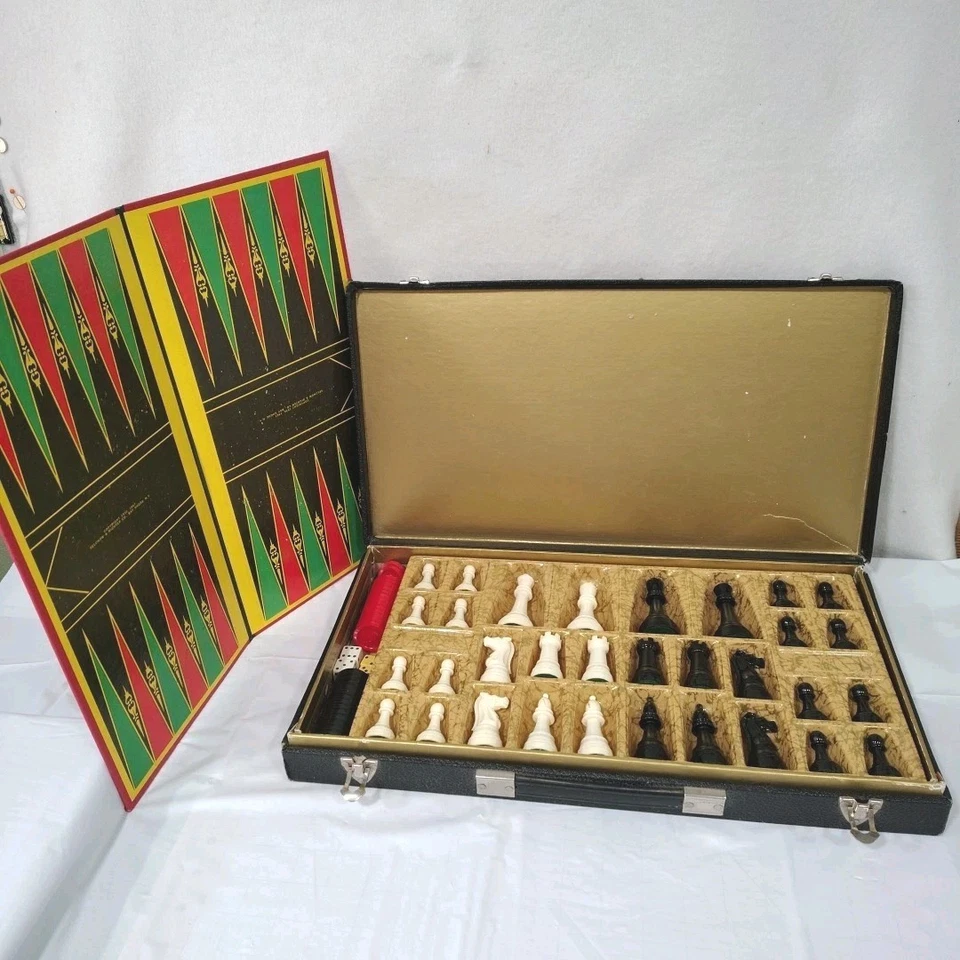 Selchow & Righter Chess Backgammon Checkers Set Vintage 1967 w Case **Read Des** - Image 2 of 4