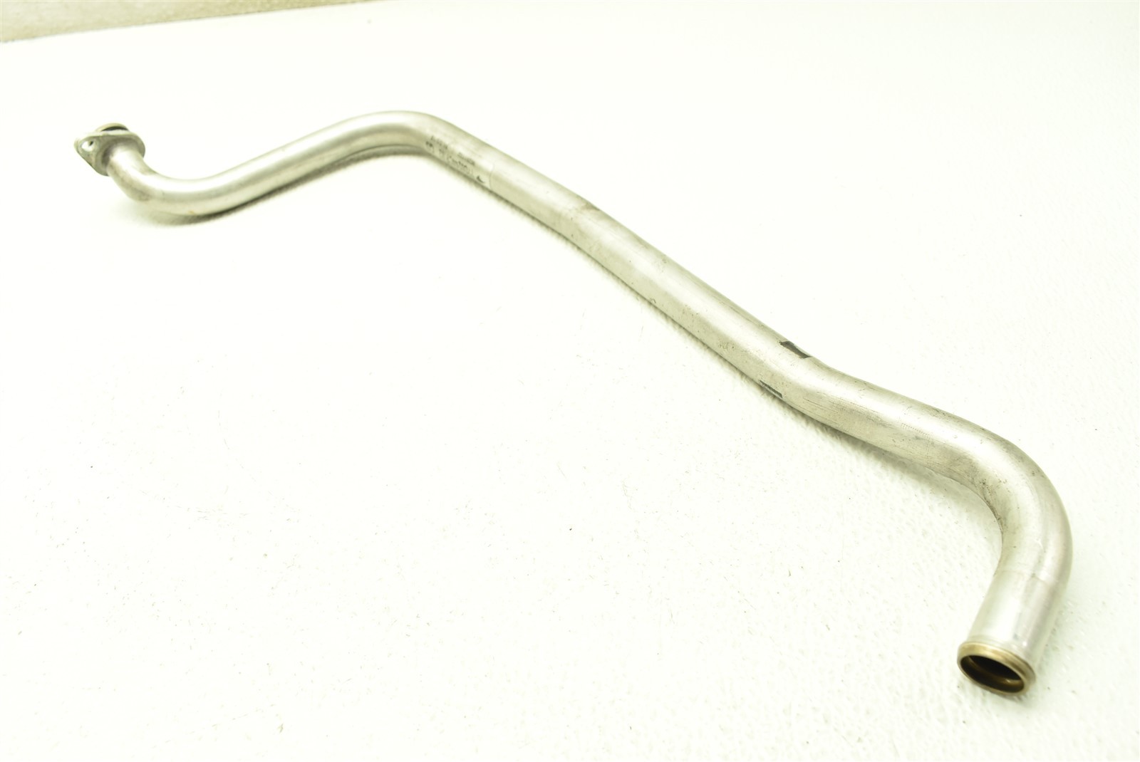 McLaren 570s Oil Line Pipe Hose 11G0244CP