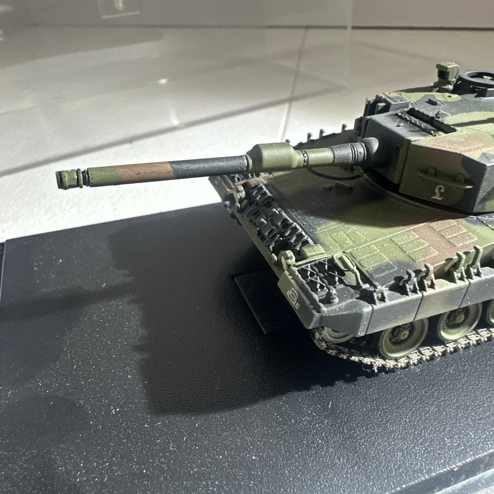 DRAGON ARMOR 1:72 LEOPARD 2A4 4./PANZERLEHRBATAILLON 3 - Image 4 of 4