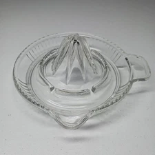 Vtg Ribbed GLASS Citrus Juicer Orange Lemon Grapefruit Juice Reamer Squeezer 5"
