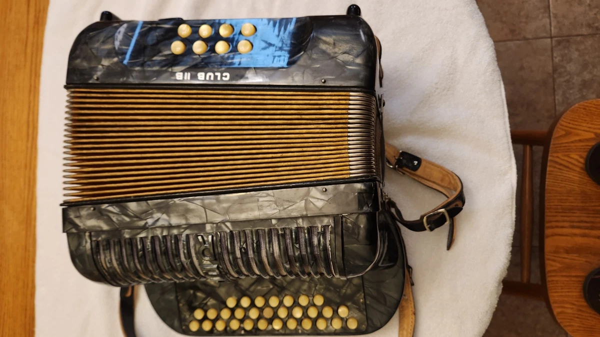 HOHNER 2 Register Accordions 8 Bass Keys for sale | eBay