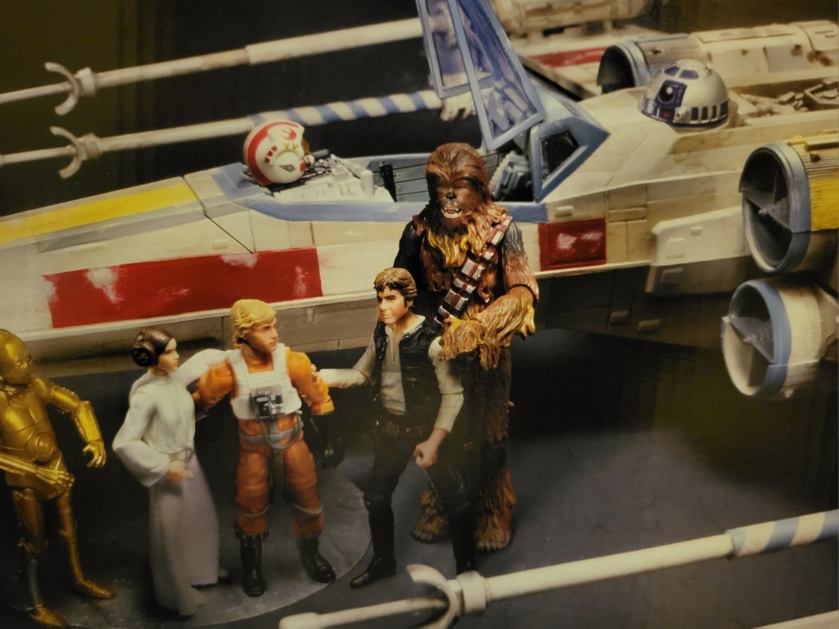 Hasbro TVC Star Wars X-Wing Star Fighter, Luke Skywalker Pilot, R2