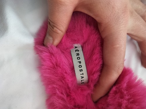 Aeropostale Pink Fuzzy Slippers - Picture 2 of 4