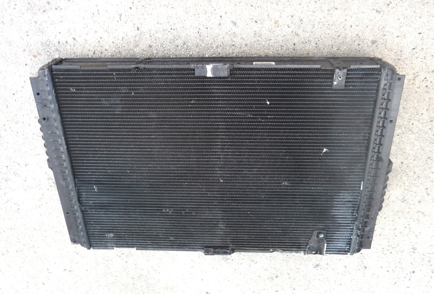18-23 McLaren 720S Rear Left Driver Side Radiator Cooler 11L0359CP.02 OEM