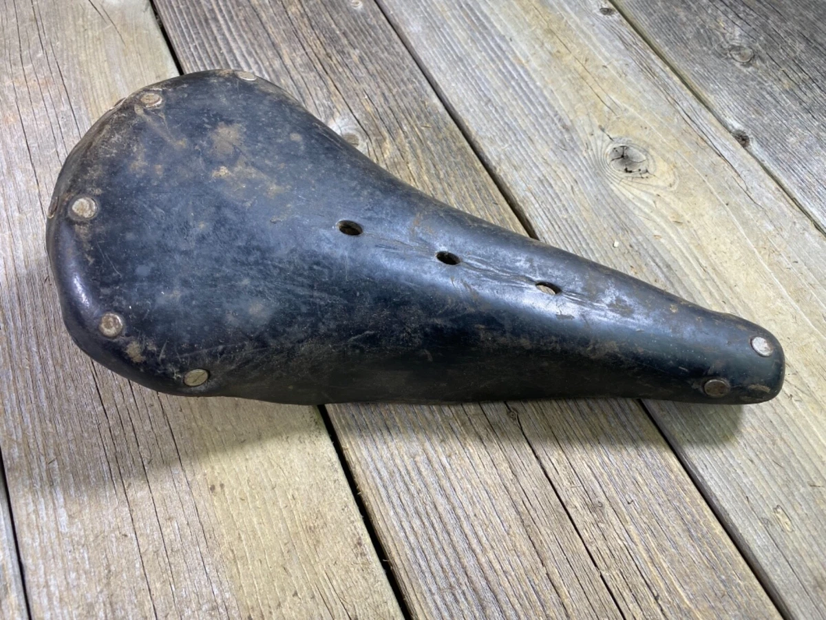 Vintage bicycle seats for sale outlet