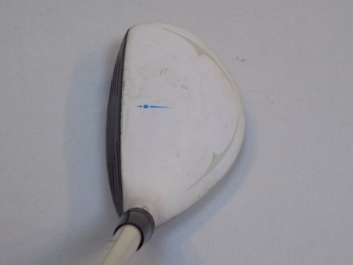 Wilson Killer Whale Ladies 4 Hybrid Women's Flex Graphite RH Golf Club - Picture 3 of 7