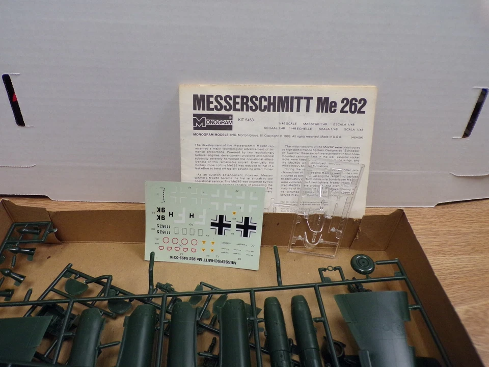 Messerschmitt Me262 Monograma 1:48 Plástico Modelo Kit 021821DBT Foto 3 de 3