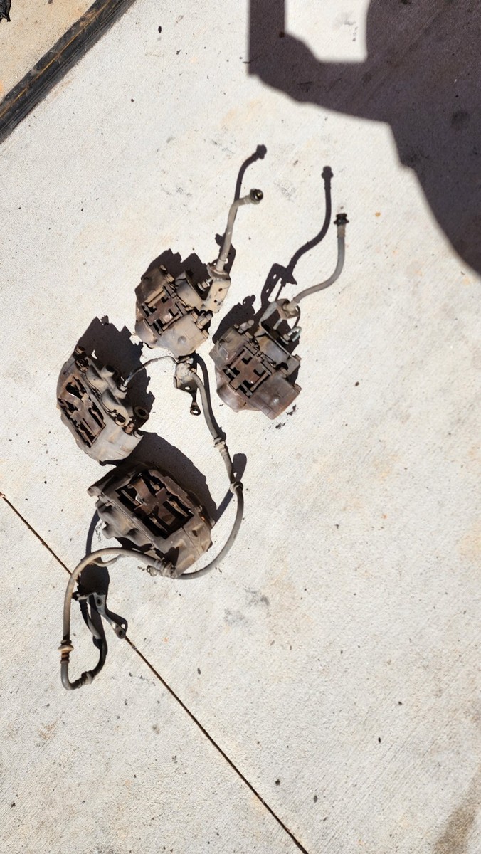 90-96 Nissan 300zx Z32 Cast Iron Front and rear Brake Calipers all