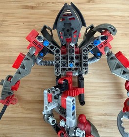 Vintage Y2K LEGO Bionicle *Incomplete* LOT Makuta 8593 & Takanuva 8596   mask