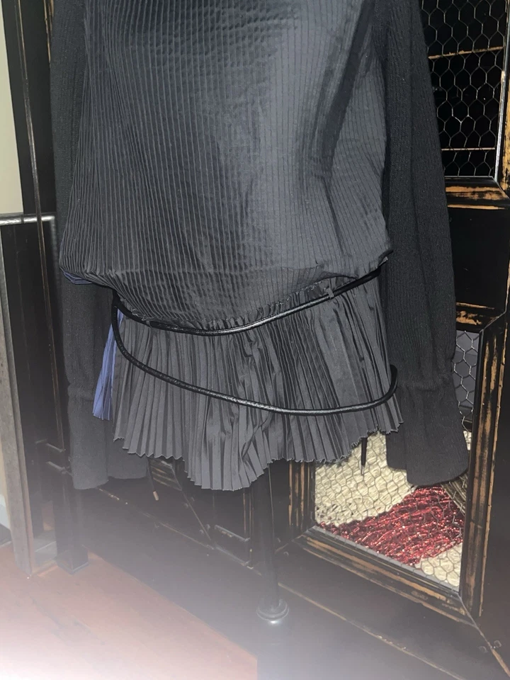 Sacai for IKRAM Black and Blue Knit Sweater Pleated top 1 Wool BLK 17-03378 - Image 3 of 4