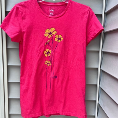 #ad North Face W Floral screen print Graphic T Shirt Size M hiking athletic event $23.00