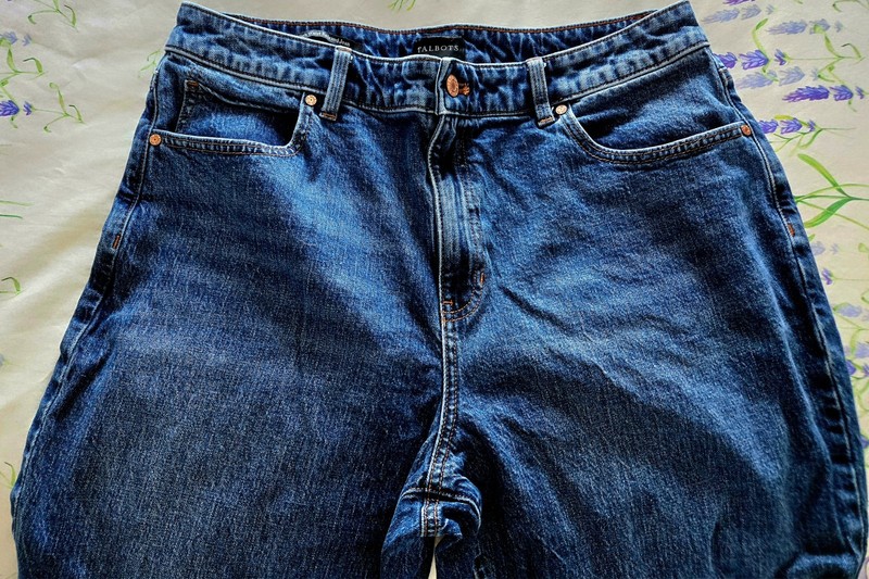 Talbot's jeans dark wash high waisted straight ankle size 14