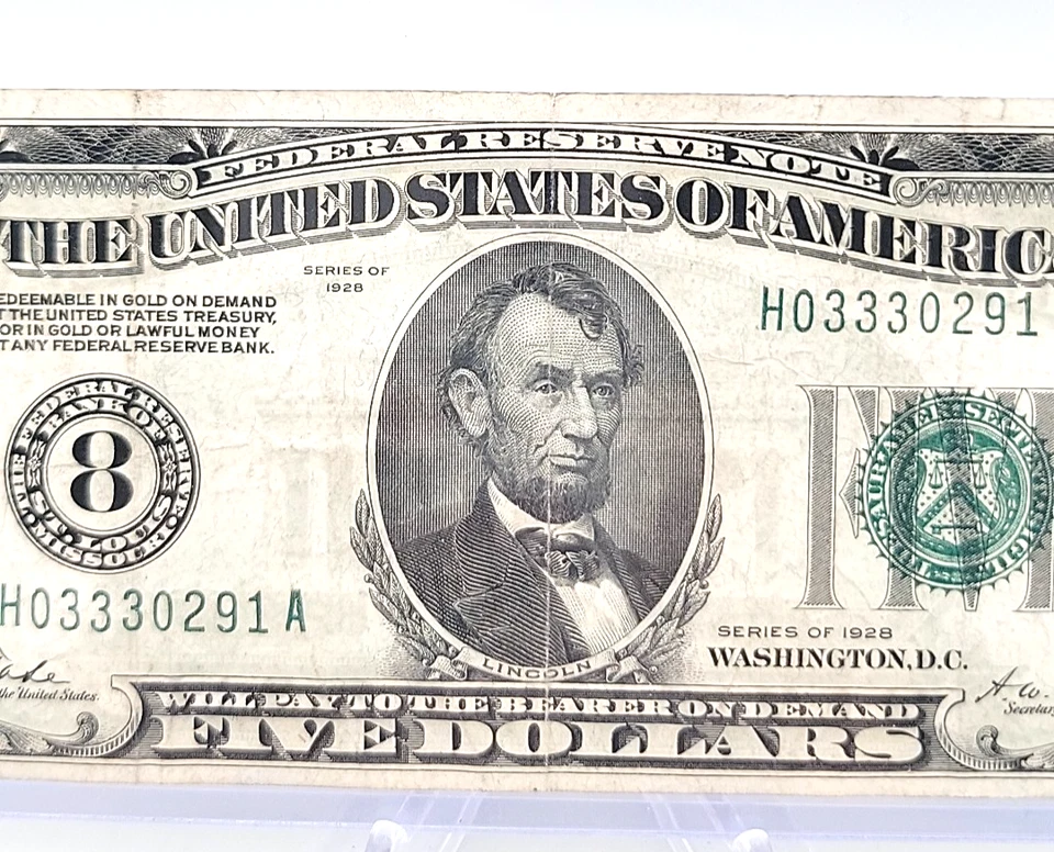 1928 $5 Federal Reserve Note Lot.R36 - Image 3 of 4