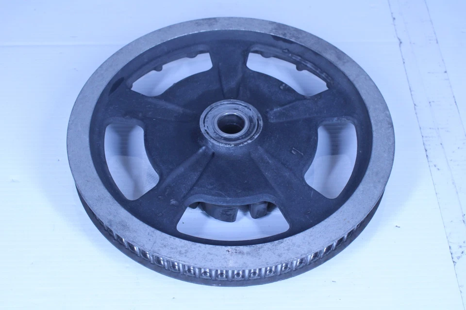 Harley-Davidson Road Glide Touring 2012 OEM piñón trasero 68T polea 40217-09 Foto 4 de 4