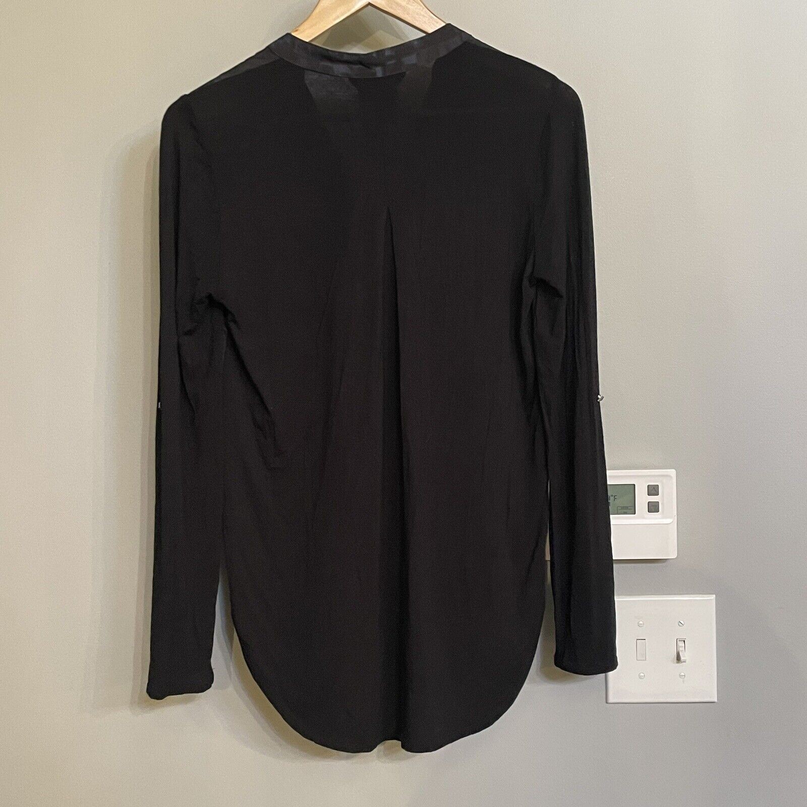 Rock & Republic Top Split Neck Pullover Roll slee… - image 5