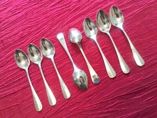 Rare cuillère à dessert en argent poinçon ovale DJ