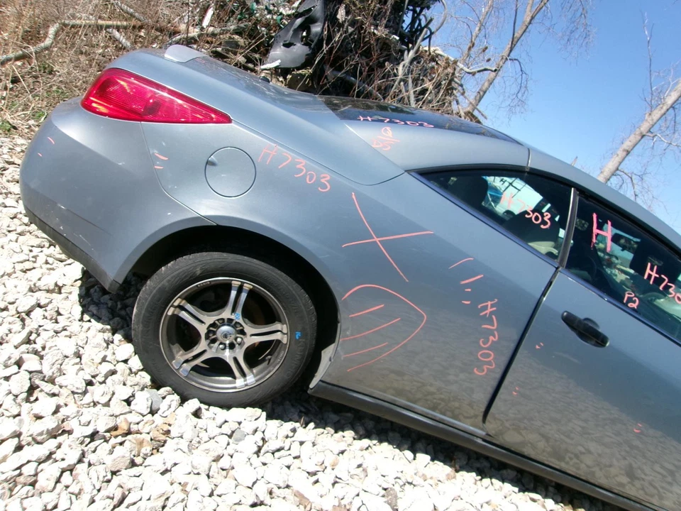 Espejo retrovisor interior delantero central usado se adapta a: Pontiac G6 2007 sin doble lectura Foto 3 de 4