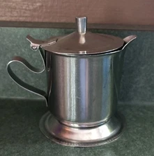Vollrath Stainless Steel Creamer /Syrup Server #46205 Hinged Lid 5-oz Capacity