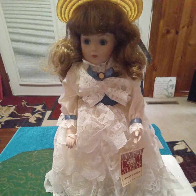 "CHELSEA" Dynasty Anna Collection Porcelain  Doll