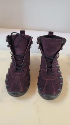 ECCO girls  burgundy Shark hi top Ankle lace shoe/boot sz2