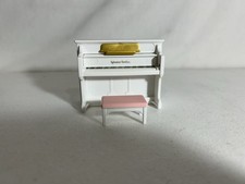 Calico critters/sylvanian families Piano With Bench