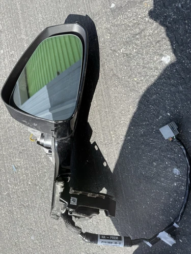 2023 Tesla Model S Door Side View Mirror Right RH Passenger OEM 1613820 00 B