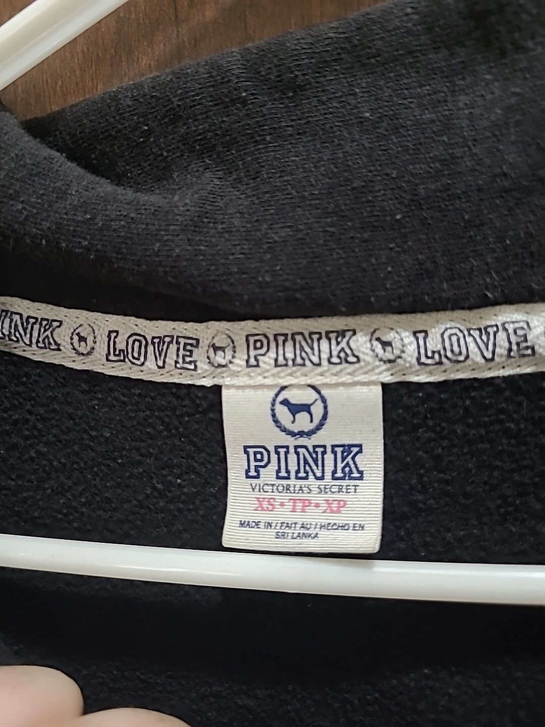 UNDERCOVER Felpa con cappuccio e zip rosa Victorias Secret taglia XS cane davanti amore rosa dietro