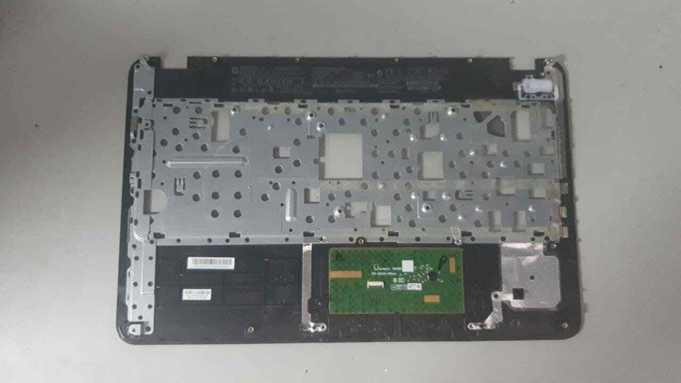 Top Case Avec Touchpad Pour Asus X75V – Testé, Garanti 30j, Envoi Rapide