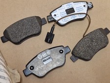 Genuine Fiat 500 1.4 07-2008-on Front Brake Pad Set 71770062 NEW OEM