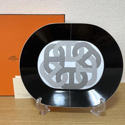 HERMES Rallye 24 Oval Plate Large Black Porcelain 11.8in x HERMES Rallye 24 Oval Plate Large Black Porcelain 11.8in x