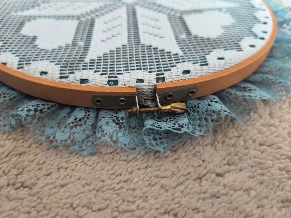 Wooden Framed Round Embroidery-Needlework-Hearts With White Lace Border - Image 4 of 4