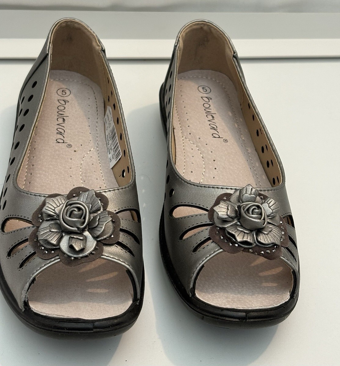 Womens Boulevard Lightweight Open Toe Flower Summer Sandal Shoes