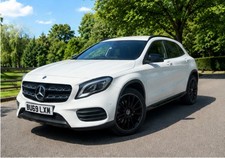 MercedesBenz GLA AMG Line Edition (2019)1.6 GLA180 AMG Line Edition SUV Petrol