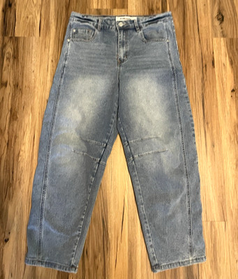 Womens Dollhouse Crop Light Wash Barrel Jeans Size 13/14