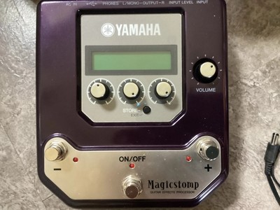 YAMAHA Magicstomp ギターエフェクター *ジャンク Yamaha Magic Stomp (Magicstomp) Hank Marvin Shadows Echoes From